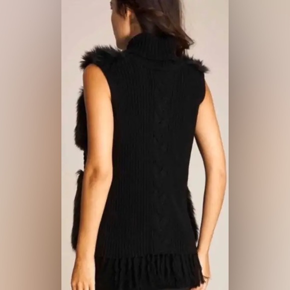 Y2K Romeo & Juliet Couture Sweater Vest Faux Fur Patch - Picture 2 of 5
